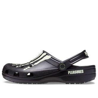 Zuecos Crocs Pleasures x Classic «Esqueleto – Brillan en la oscuridad» 208267-001